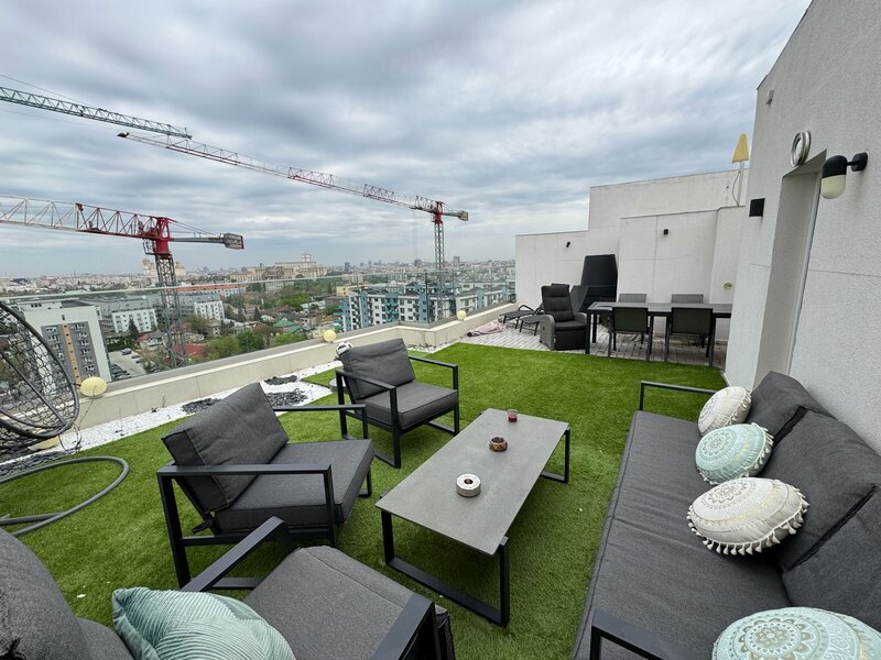 Unirii, Parcul Carol, penthouse 110 mp utili + 60 mp terasa.